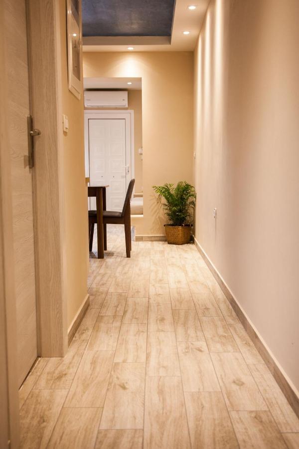 Paporas Apartments Свороната Экстерьер фото
