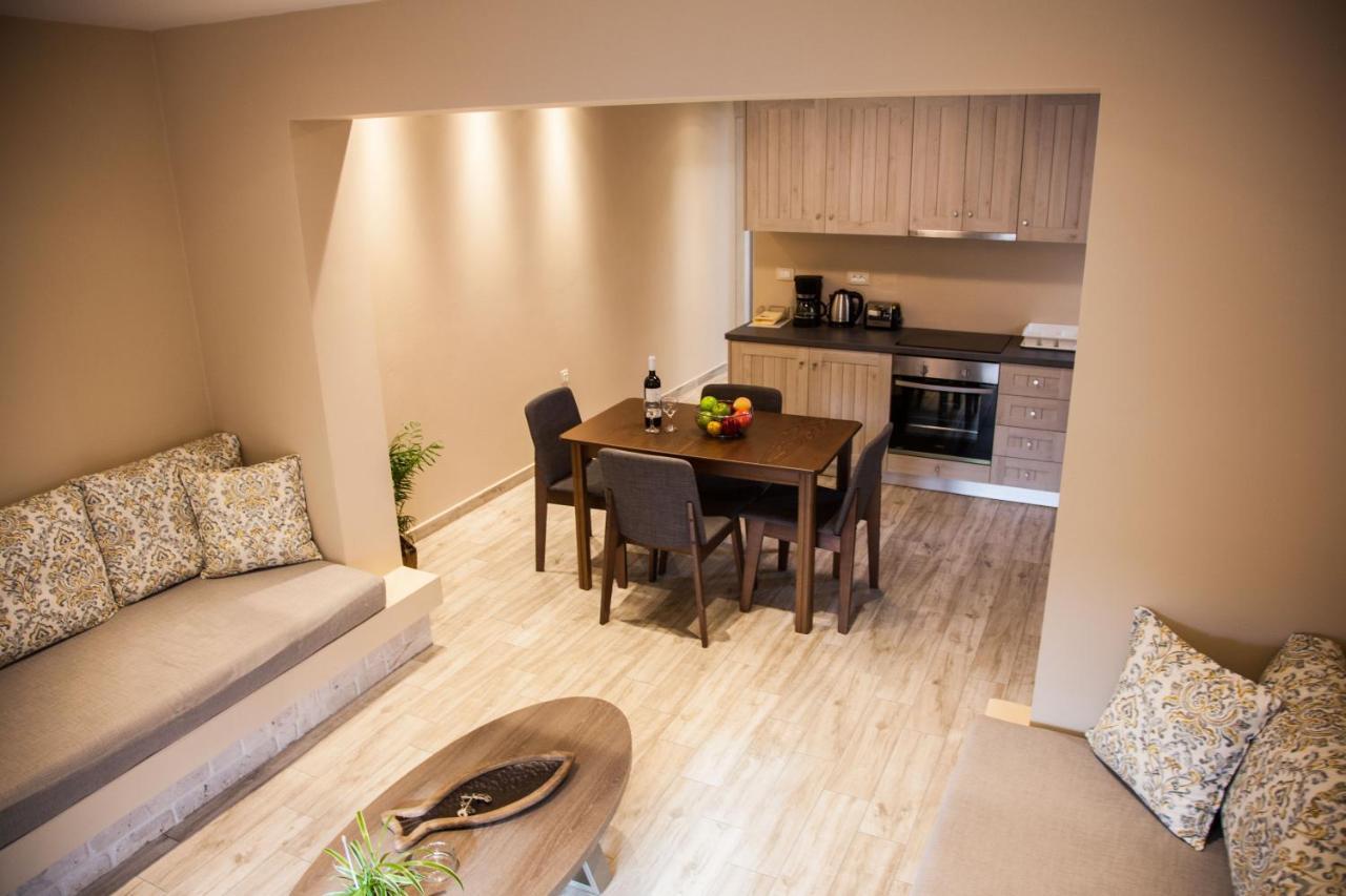Paporas Apartments Свороната Экстерьер фото